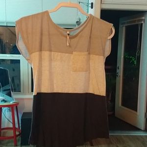 Tri colored top